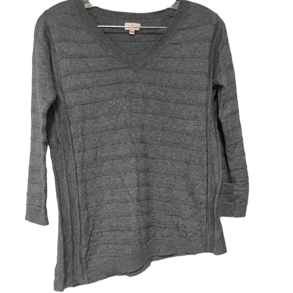 Pixley Gray Pull Over Long Sleeve Slanted Waist Band Knitted Sweater